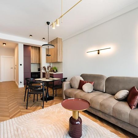 Remarkable City Centre Apartment Warszawa Zewnętrze zdjęcie